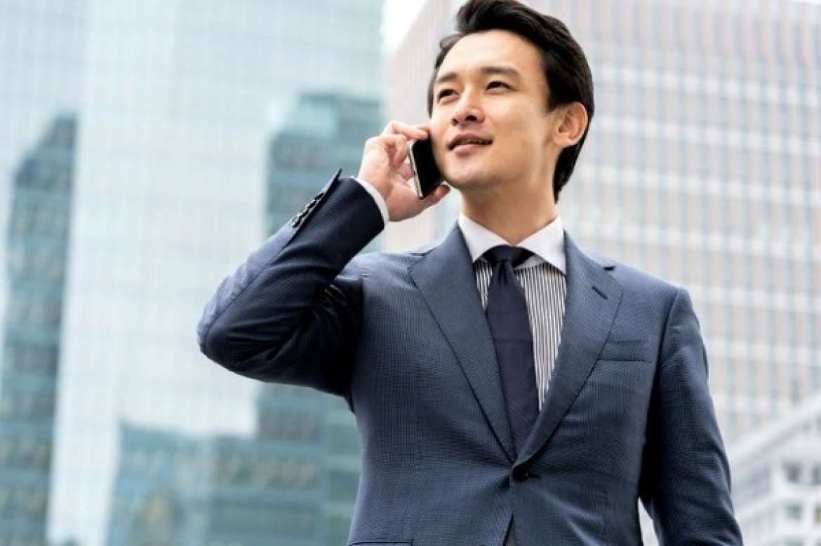 Reasons To Consider Purchasing a Tailored Suit