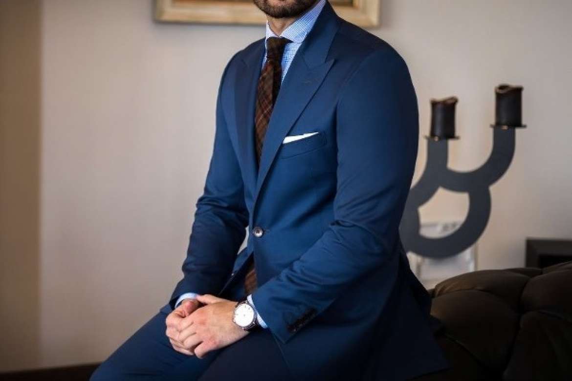 Spring menswear look with tailored styling.